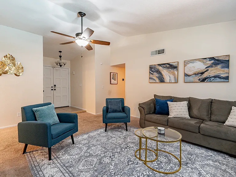 3911 W Desert Cove Ave — Photo 15