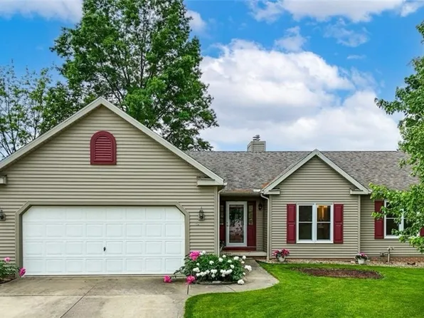 247 Pine Needle Dr, Seville, OH 44273