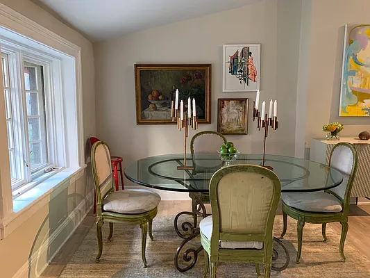 Rented by Brown Harris Stevens | media 6