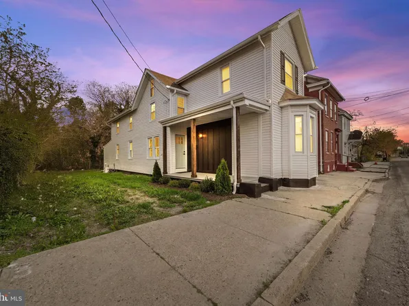 4 Walnut St, Salem, NJ 08079