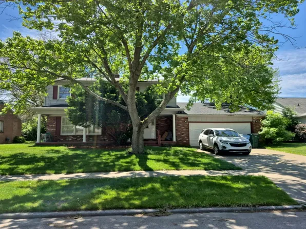 3237 Brisbane Dr, Lansing, MI 48911