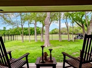 6110 Turnberry Dr, Garland, TX 75044