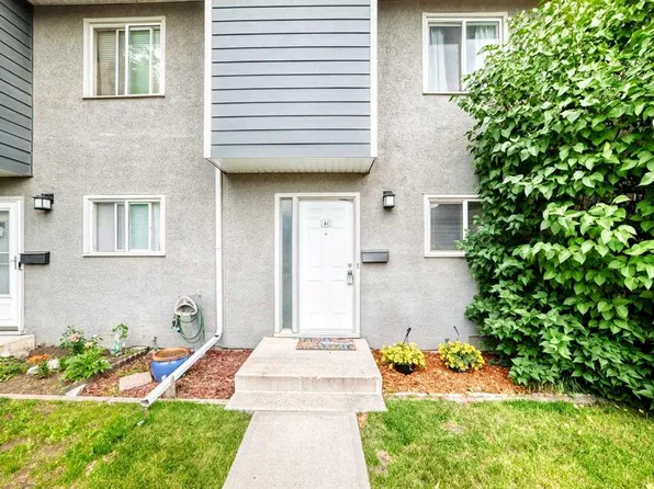 219 S 90th Ave SE #41, Calgary, AB T2J 0A3