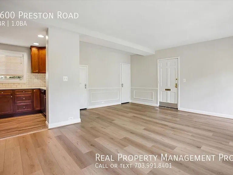 1600 Preston Rd — Photo 6