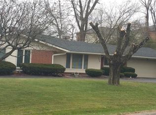 996 Stover Dr, Xenia, OH 45384