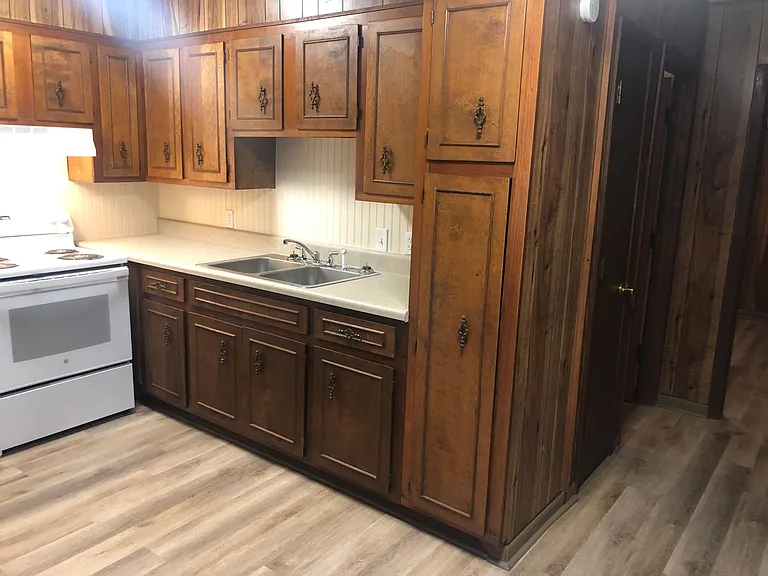 539 E Morgan St #B12 — Photo 8
