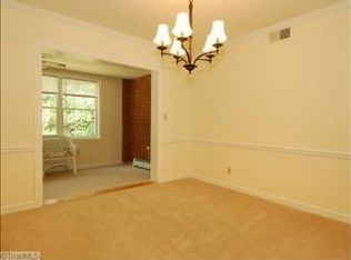 344 B Hanover Arms Ct, Winston Salem, NC 27104