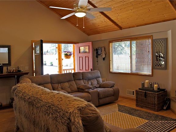 5th image of 2061 Shady Ln