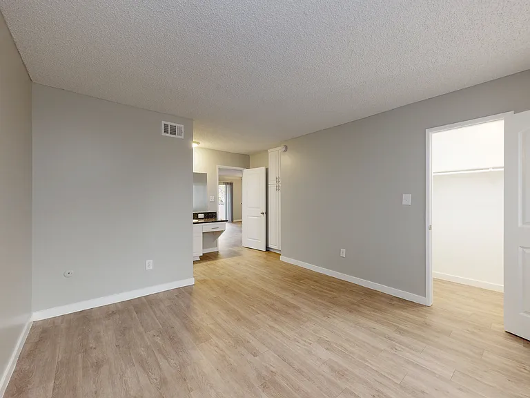 Pine Lake Apartments — Photo 42