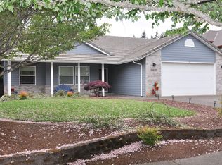 14037 Conway Dr, Oregon City, OR 97045