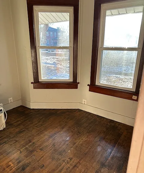 811 Saint Louis Ave — Photo 13