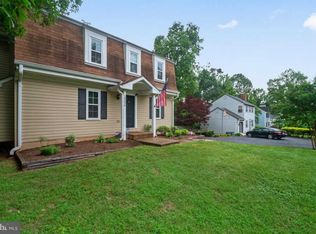 15236 Elk Run Rd, Chantilly, VA 20151