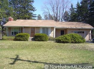 4710 Cumberland St, Shoreview, MN 55126