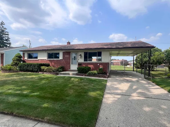 42145 Betley Dr, Sterling Heights, MI 48313