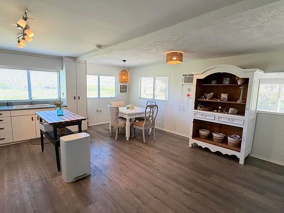 4th image of 33575 Overland Stage Rte