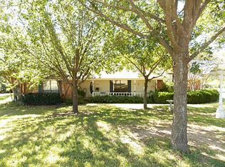 510 Allen Ln, Midlothian, TX 76065