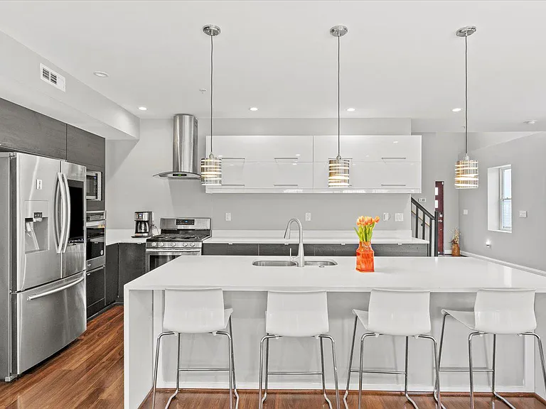3145 Baybriar Rd — Photo 17