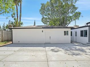 8814 Haskell Ave, North Hills, CA 91343