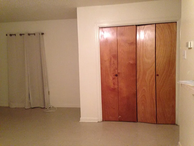 3520 Delaware Ave #1 — Photo 3