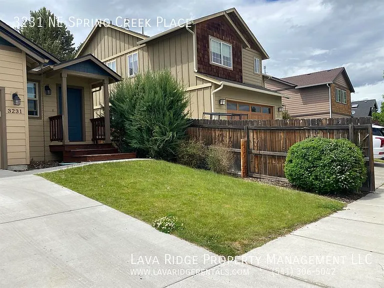 3231 NE Spring Creek Pl — Photo 3