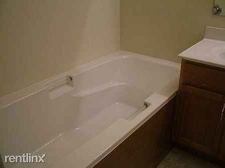 LSE-Master Bath