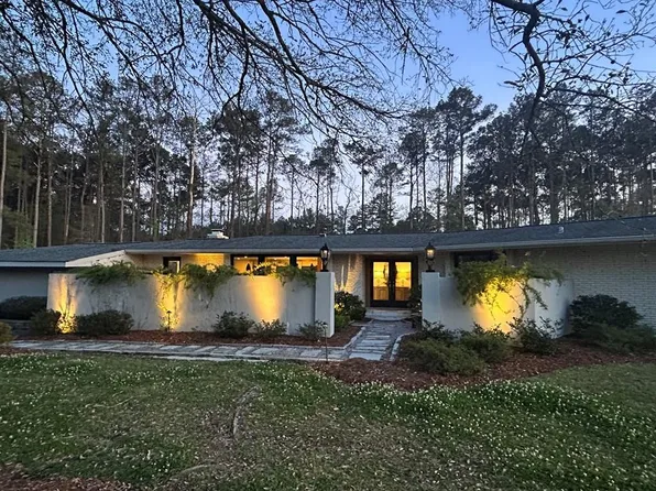 689 Zetus Rd, Brookhaven, MS 39601