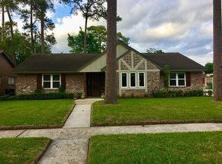 1110 Creekmont Dr, Houston, TX 77091