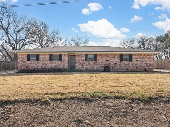 205 E Stegall Rd, Robinson, TX 76706