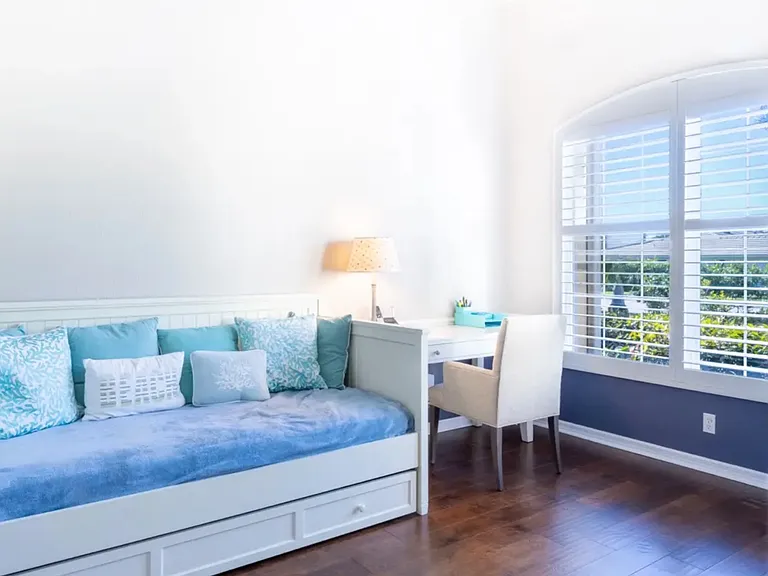 419 Bird Key Dr — Photo 17