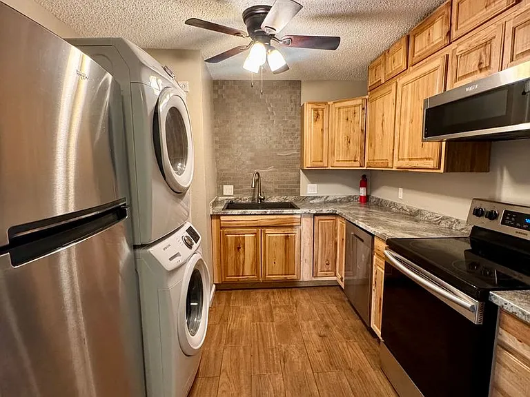 Las animas 612 — Photo 11