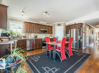 15 Th Ave S #4, Hay Lakes, AB T0B1W0