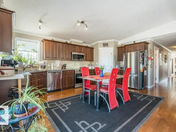 15 Th Ave S #4, Hay Lakes, AB T0B 1W0