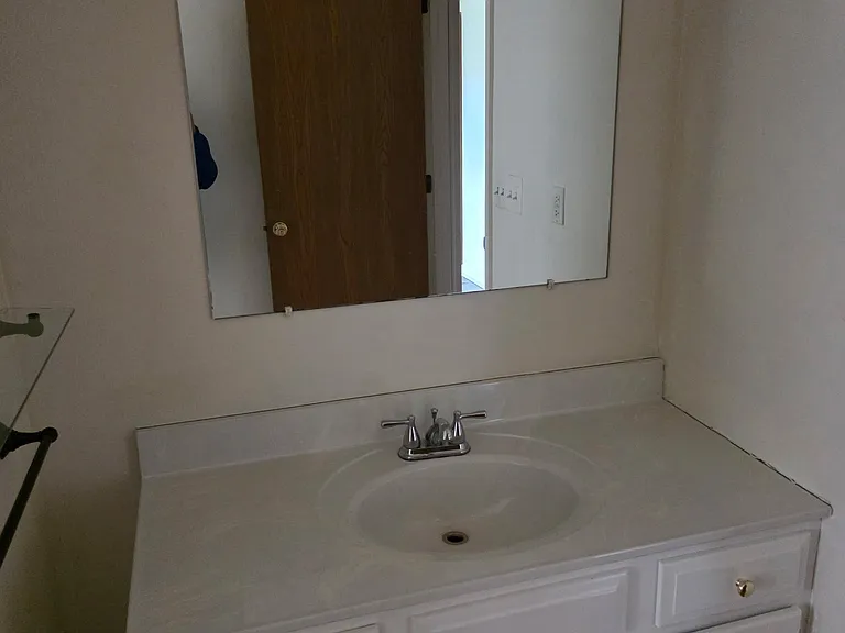 114 Millview Ct — Photo 11