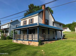 3746 Cortland Rd, New Paris, PA 15554