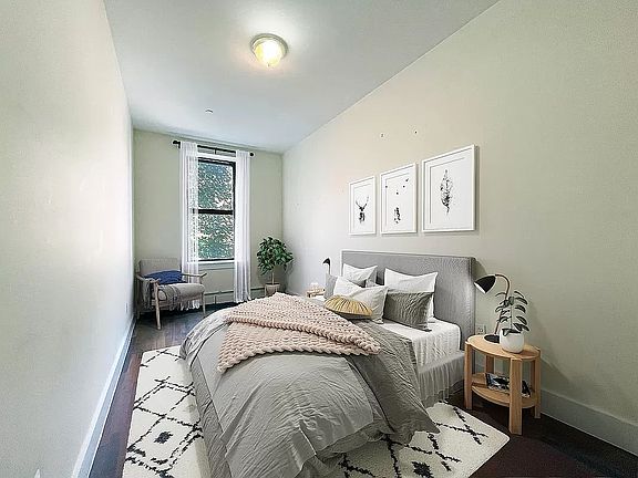 2nd image of 239 W 137th St #2