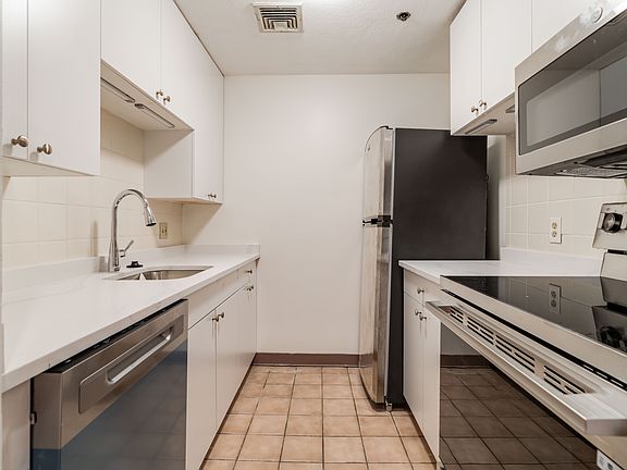 2nd image of 188 North St APT 53