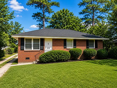 2209 W Driftwood Ave Photo 1 2209 W Driftwood Ave Photo 1