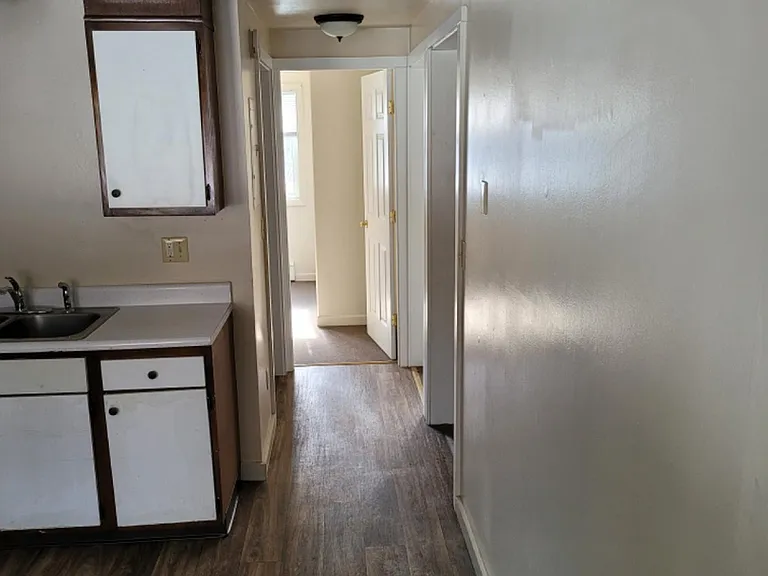 Covered Bridge Apartments — Photo 7