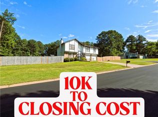 3695 Winterberry Ln, Snellville, GA 30039