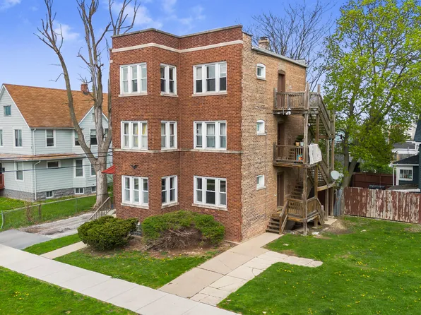 1665 Aberdeen St, Chicago Heights, IL 60411