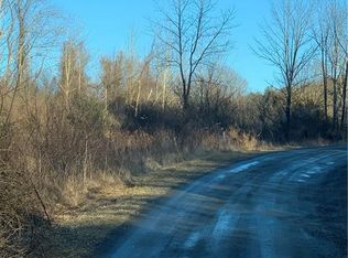 57 Hooperfields Dr, Sharon, CT 06069