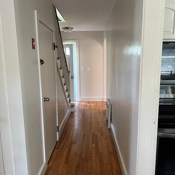 322 Lowell St #0 — Photo 8