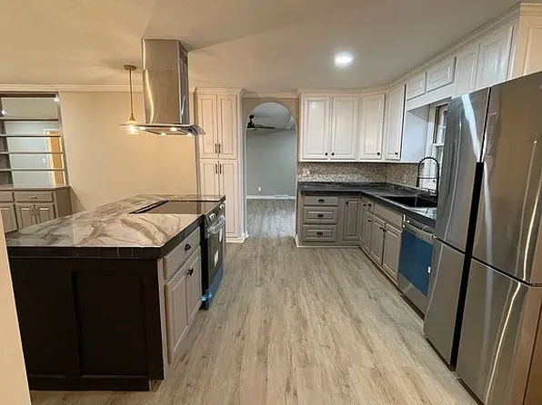 461 Robin Rd, Grenada, MS 38901