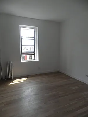 Rented by Bohemia Realty Group | media 9