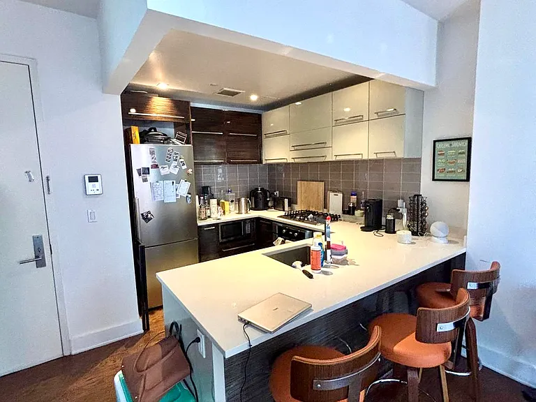 26-26 Jackson Ave #903 — Photo 3