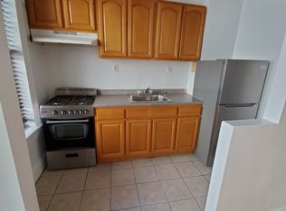 31-74 35th St #3C, Astoria, NY 11106