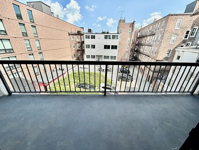 77 Salem St #5A — Photo 17