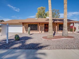 11426 S Shoshoni Dr, Phoenix, AZ 85044