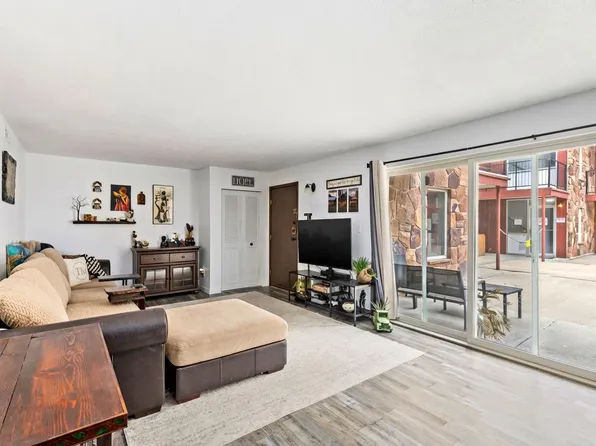 2300 14th Ave S APT 3, Great Falls, MT 59405