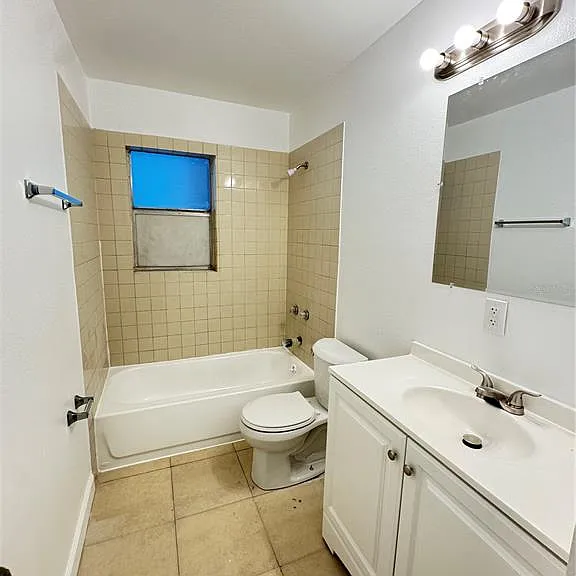 4883 N Pine Hills Rd #4881 — Photo 14